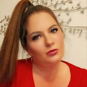 Meet your Posher, Christy